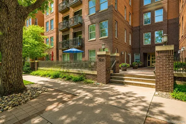 1630 N Clarkson ST #204, Denver, CO 80218