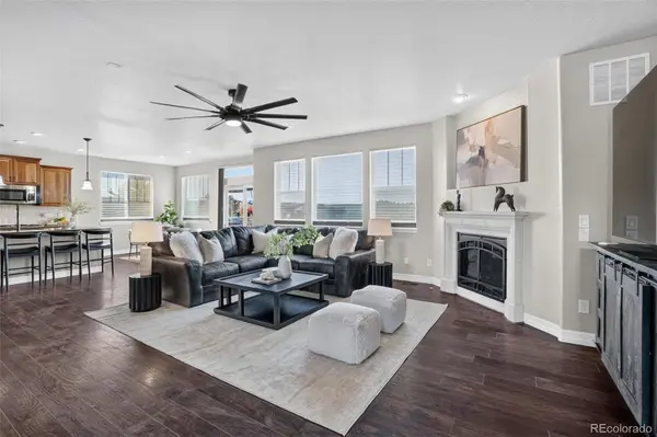 8247 S Country Club Pkwy, Aurora, CO 80016