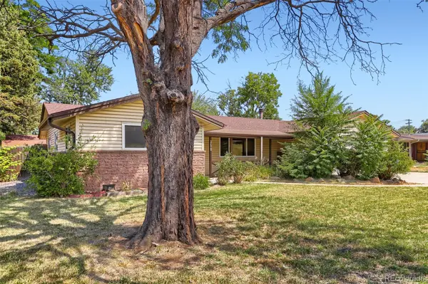 350 S Pierce ST, Denver, CO 80226