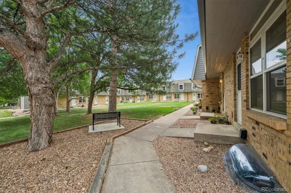 1521 S Owens ST #15, Denver, CO 80232