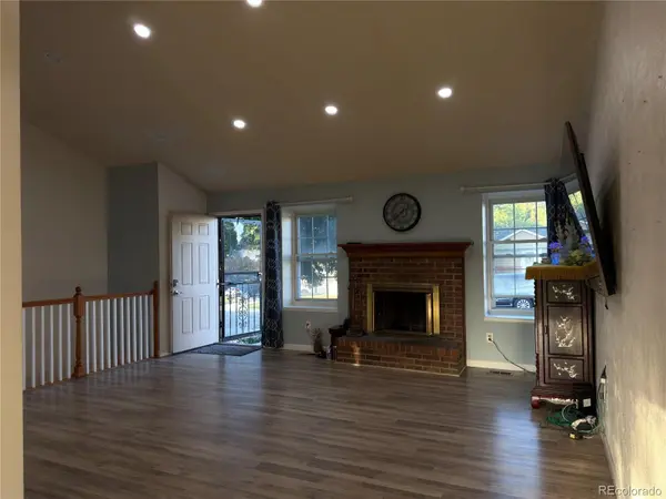 5695 S Routt ST, Littleton, CO 80127