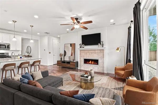 200 S Langdale CT, Aurora, CO 80018