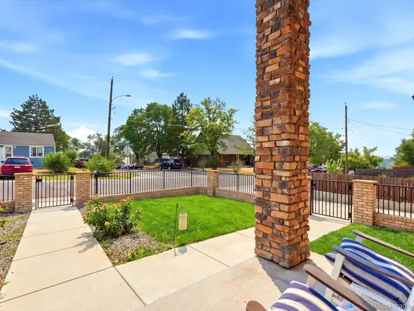 3381 S Clay ST, Englewood, CO 80110