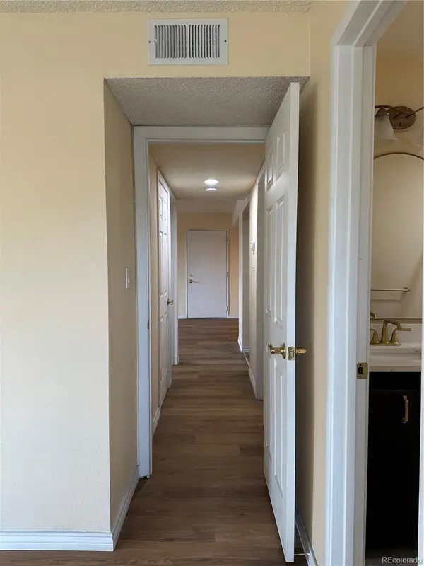 579 Wright ST #207, Lakewood, CO 80228