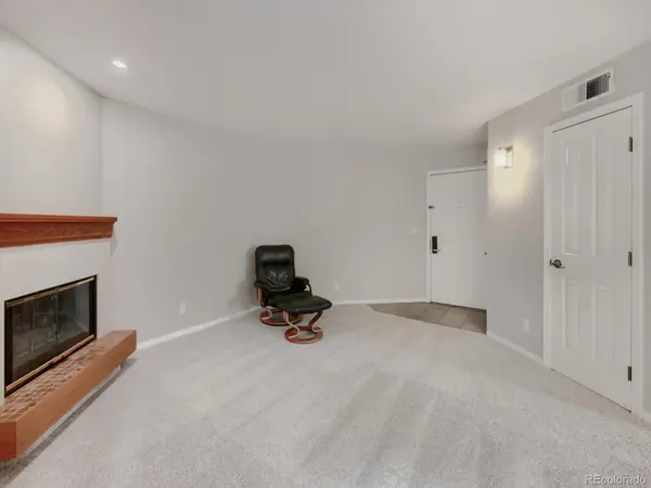 6380 S Boston ST #8-283, Greenwood Village, CO 80111