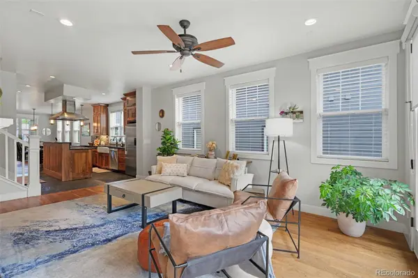 3265 S Logan ST, Englewood, CO 80113