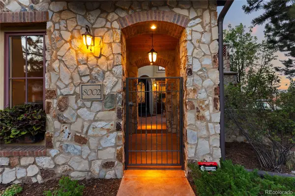 8002 Galileo WAY, Littleton, CO 80125