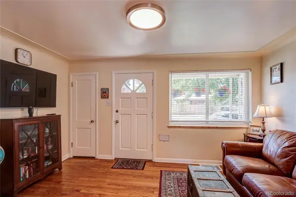 5715 E 13th AVE, Denver, CO 80220