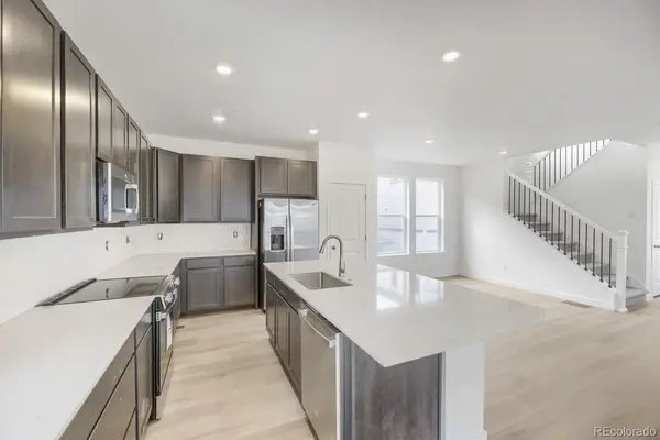7709 S Mobile WAY, Centennial, CO 80016
