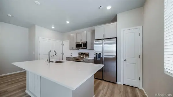 22423 E 46th AVE, Aurora, CO 80019