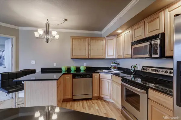 601 W 11th AVE #905, Denver, CO 80204