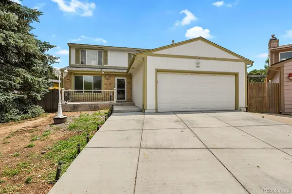 594 S Joplin ST, Aurora, CO 80017