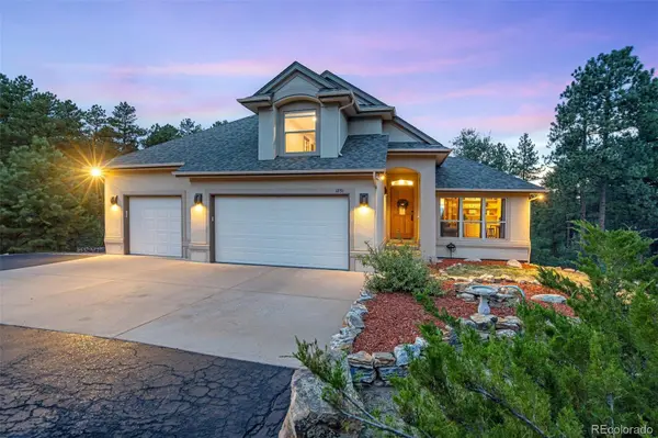 1851 Gore DR, Larkspur, CO 80118