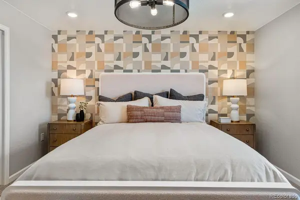 336 N Bersshine CT, Watkins, CO 80137