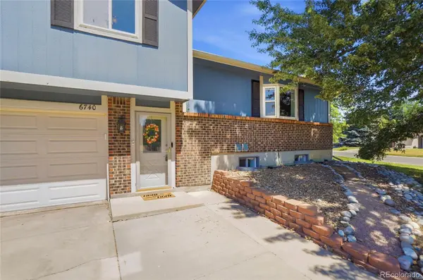 6740 Devinney ST, Arvada, CO 80004