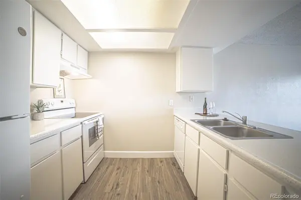 4896 S Dudley ST #6-8, Littleton, CO 80123