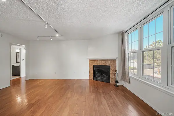 5755 W Atlantic PL #202, Lakewood, CO 80227
