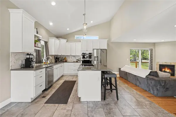 8672 W 49th PL, Arvada, CO 80002