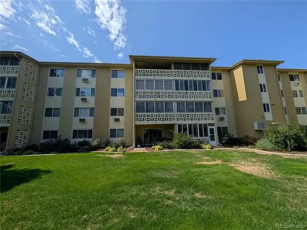 580 S Clinton ST #9B, Denver, CO 80247