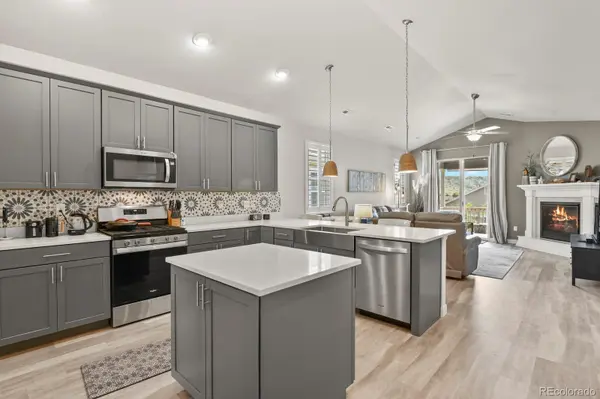 2238 Dawkins DR, Castle Rock, CO 80104
