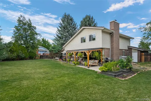 7602 W Elmhurst DR, Littleton, CO 80128