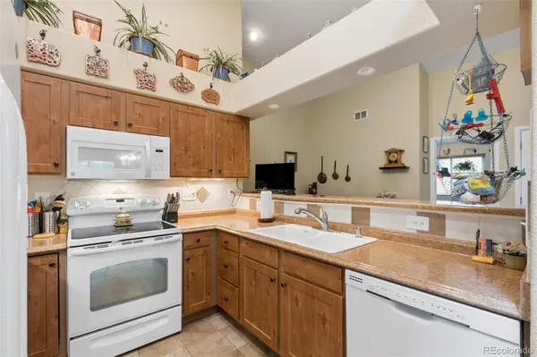 4151 W 111th CIR, Westminster, CO 80031