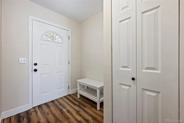 14252 E Hawaii CIR #B, Aurora, CO 80012