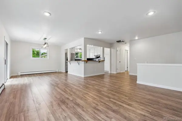 1404 E Fremont CIR, Centennial, CO 80122