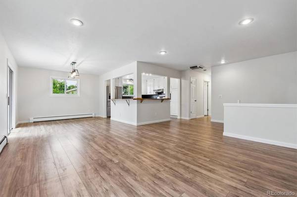 1404 E Fremont CIR, Centennial, CO 80122