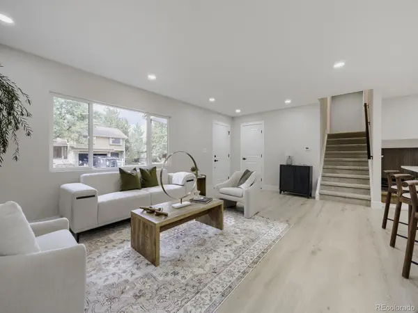 7555 S Madison CIR, Littleton, CO 80122