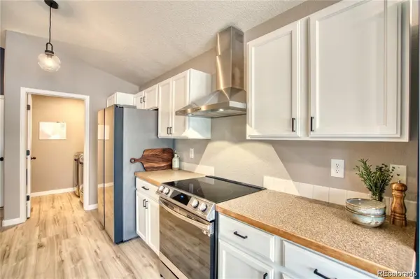 16167 Cinnamon CIR, Mead, CO 80542