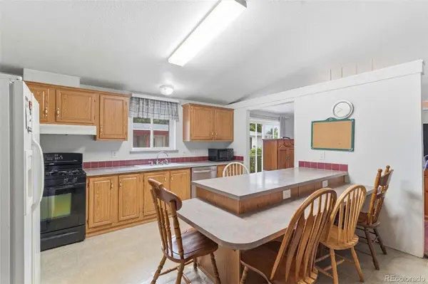 135 Poplar ST, Lochbuie, CO 80603