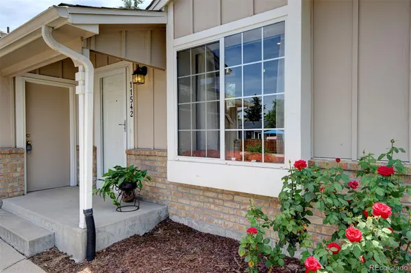 11542 W Lake DR, Littleton, CO 80127