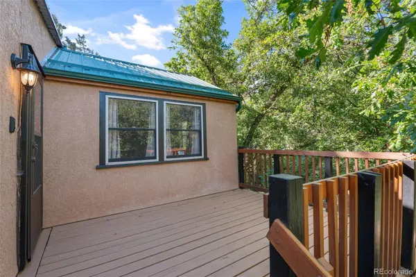 215 Washington AVE, Manitou Springs, CO 80829