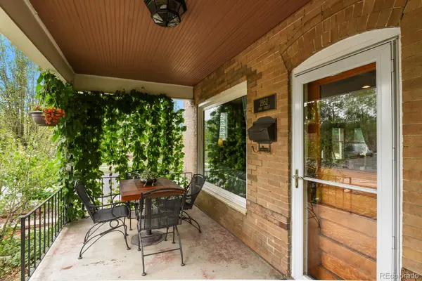 2952 N Vine ST, Denver, CO 80205