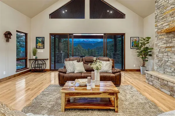 2751 Mountain Glen CT, Woodland Park, CO 80863