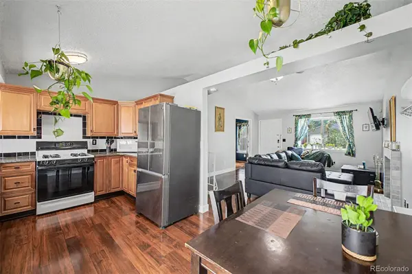 4882 S Genoa ST, Centennial, CO 80015