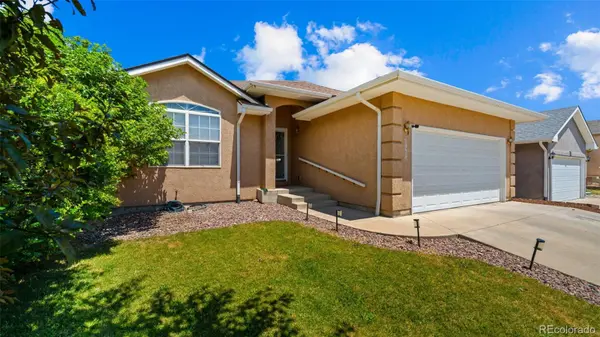 3929 Pronghorn LN, Pueblo, CO 81005