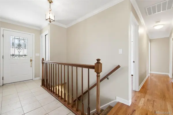 19 Niblick LN, Littleton, CO 80123