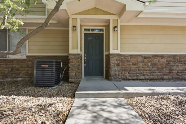 9788 Cherry LN, Denver, CO 80229