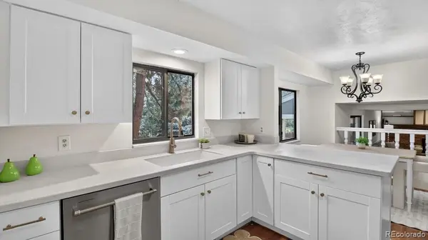 3053 E Phillips DR, Centennial, CO 80122