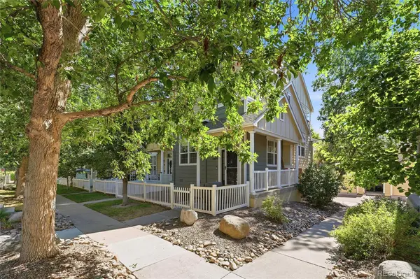 1489 Red Peak DR, Castle Rock, CO 80109