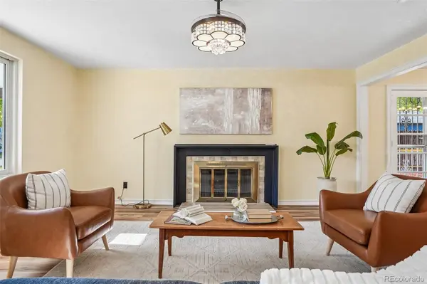 3145 S Akron ST, Denver, CO 80231
