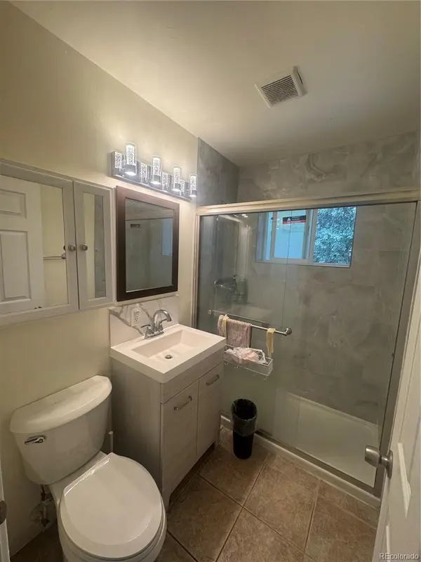 8905 W Bayaud AVE, Denver, CO 80226