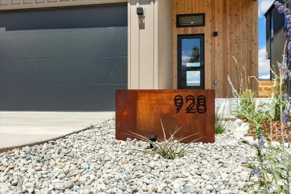928 Crestone AVE, Salida, CO 81201