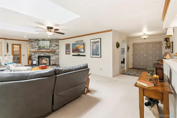 10585 W 69th PL, Arvada, CO 80004