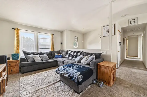 1116 Sunrise CIR, Dacono, CO 80514