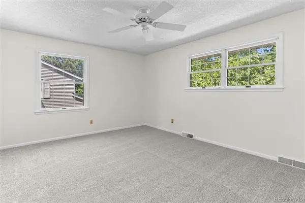 13952 E Arizona AVE, Aurora, CO 80012