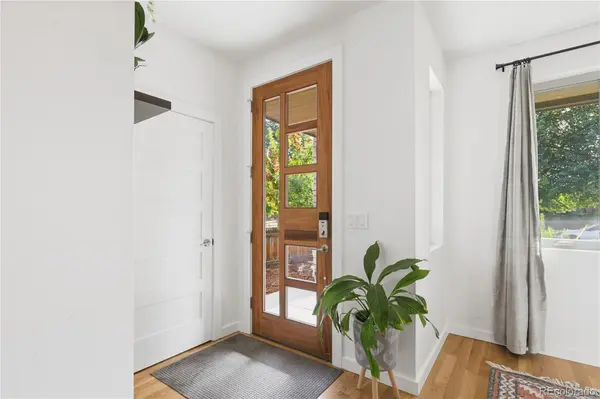 2575 S Acoma ST, Denver, CO 80223