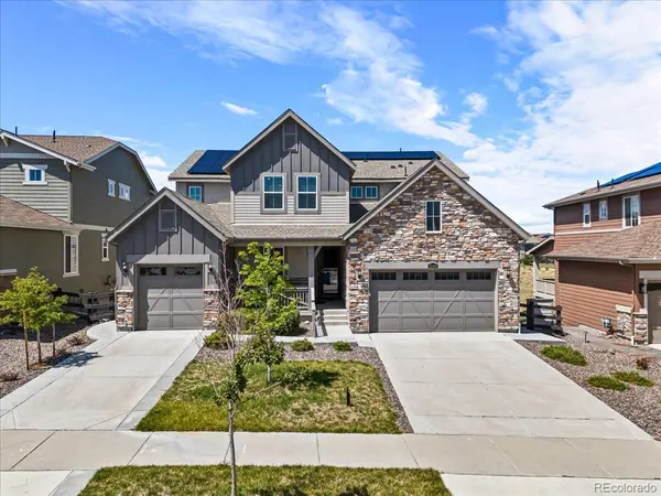 22441 E Narrowleaf CIR, Aurora, CO 80016